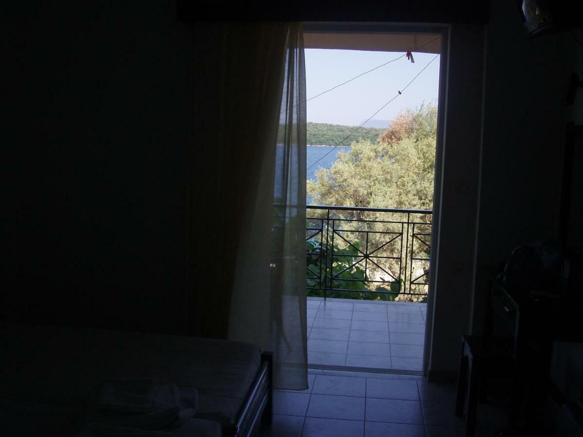 Sailors Apartments Perigiali Nydri (Lefkada) Dış mekan fotoğraf